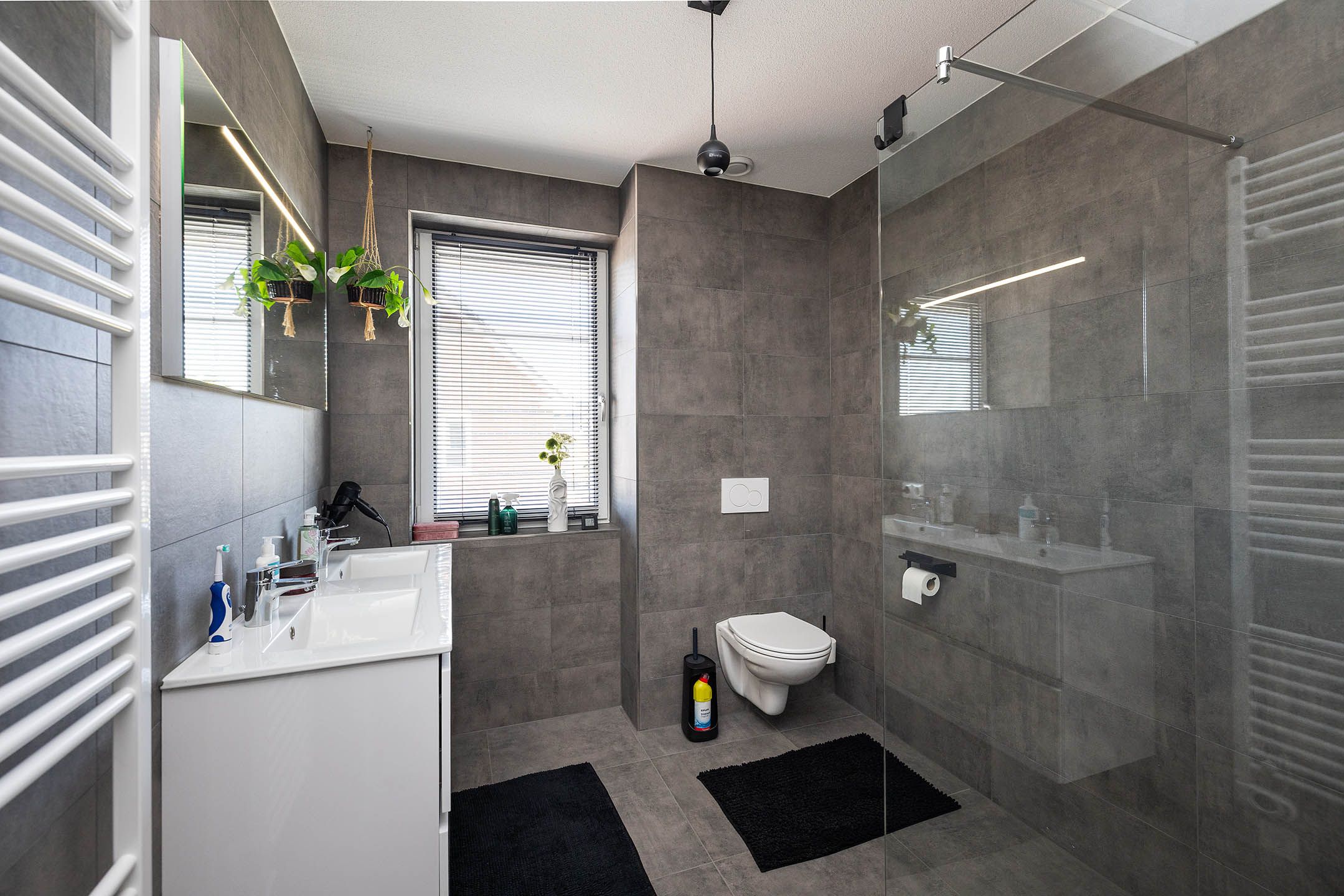 Foto 3 van De Bloemenesch 17