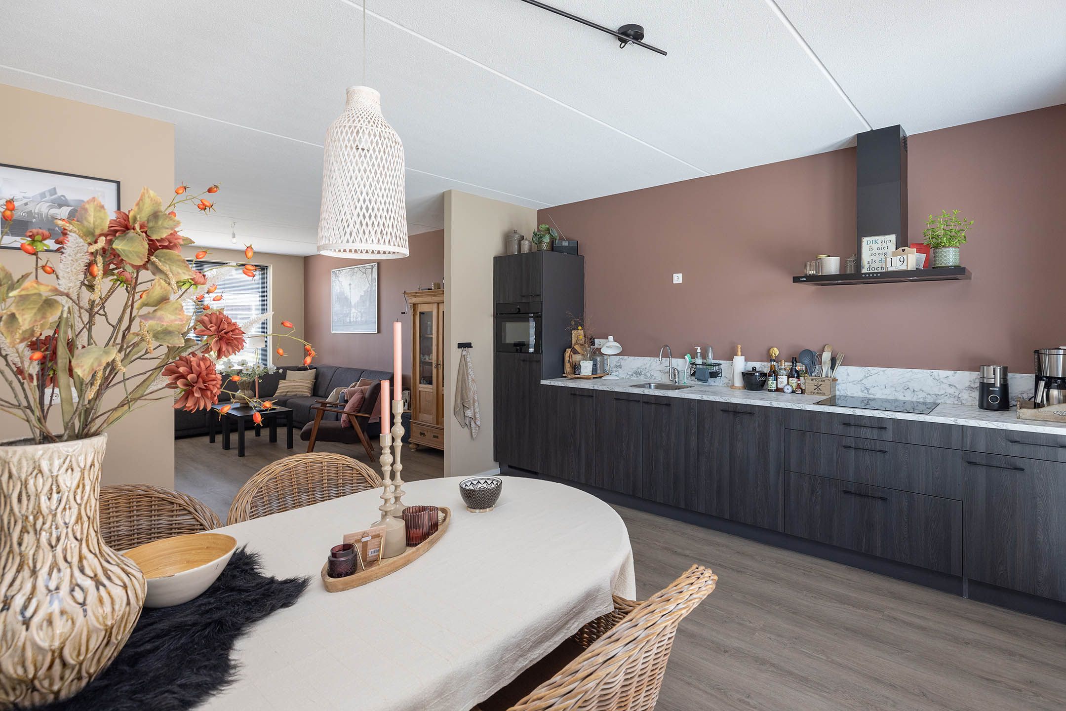 Foto 9 van De Bloemenesch 17