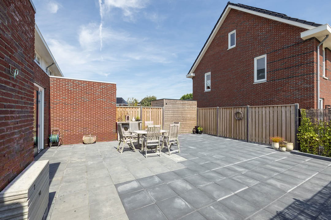 Foto 22 van De Bloemenesch 17