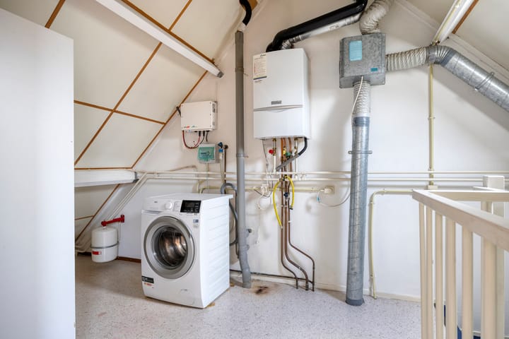 Foto 26 van Roerstraat 35