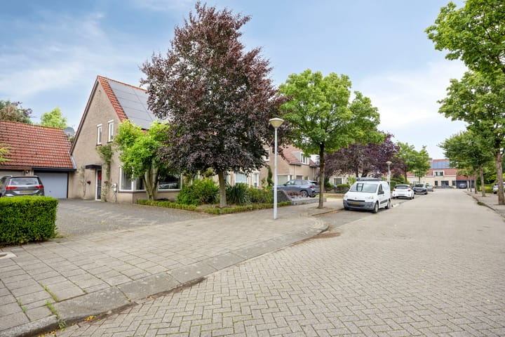 Foto 34 van Roerstraat 35