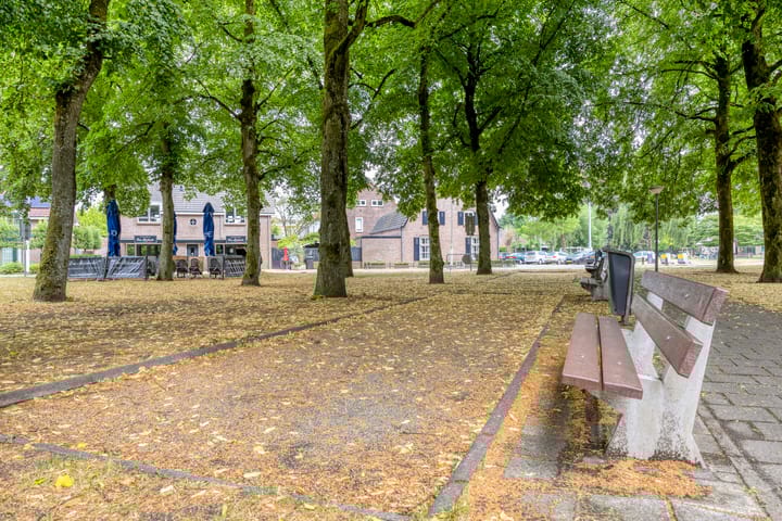 Foto 38 van Roerstraat 35