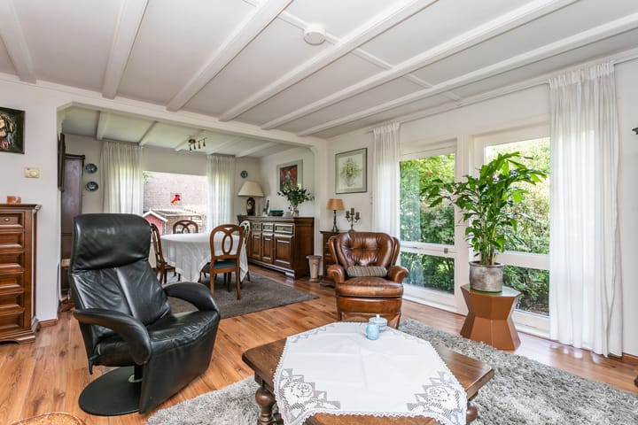 Foto 2 van Meteoorstraat 2