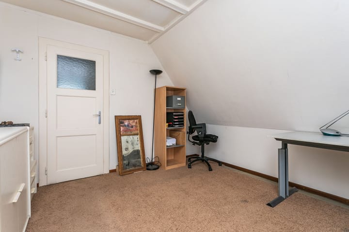 Foto 19 van Meteoorstraat 2