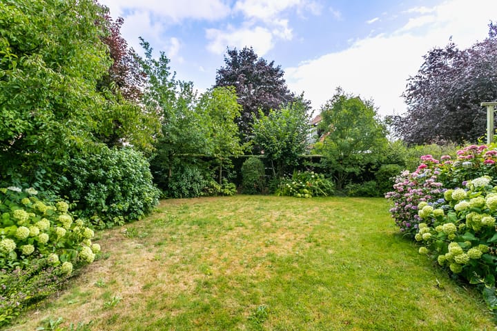 Foto 35 van Meteoorstraat 2