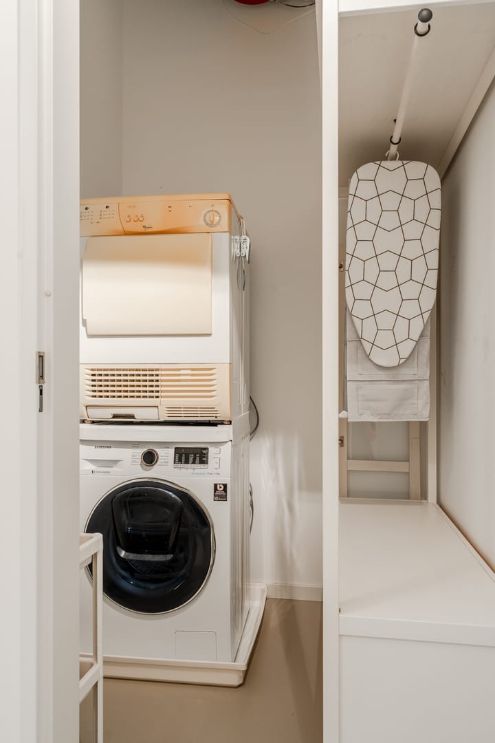 Photo 33 of Faas Wilkesstraat 287