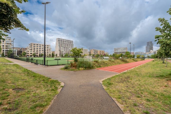 Photo 45 of Faas Wilkesstraat 287