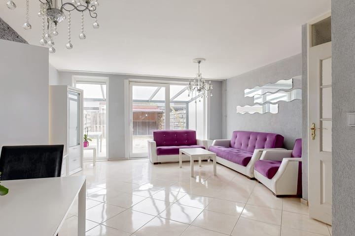 Foto 2 van Smelegras 8