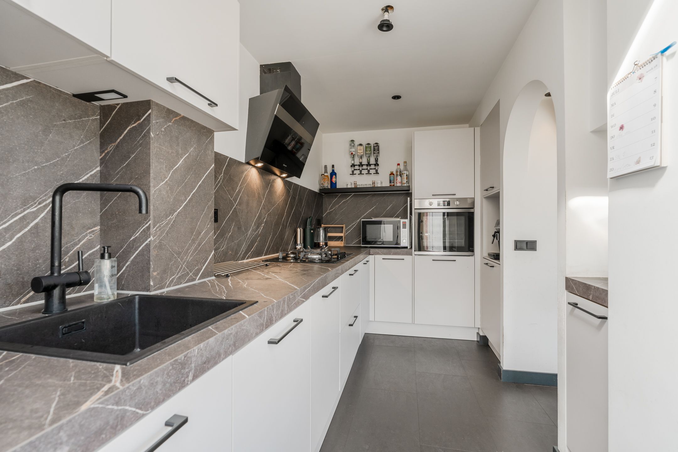 Photo 15 of Diezestraat 4