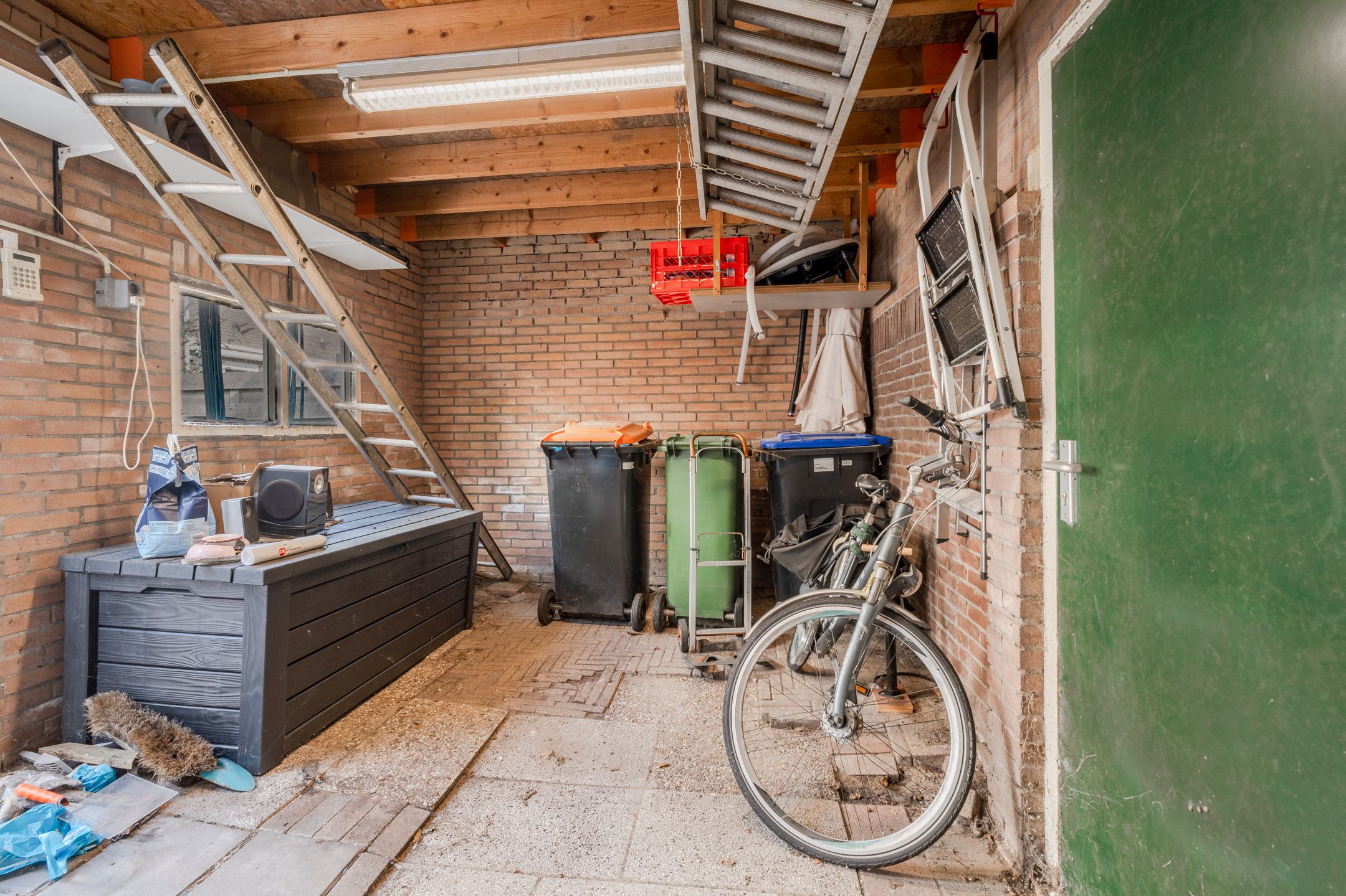 Photo 24 of Diezestraat 4