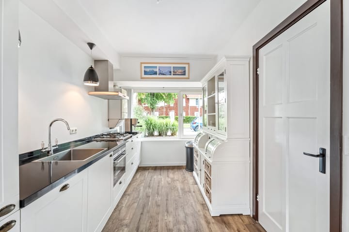 Foto 13 van De Ruijterstraat 46