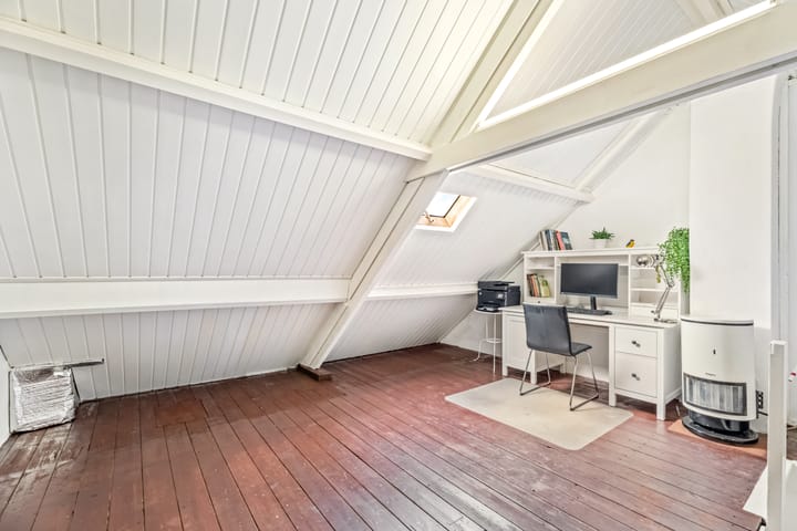 Foto 30 van De Ruijterstraat 46