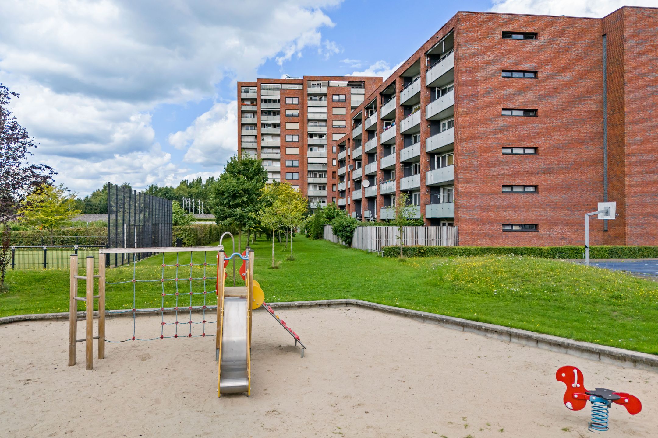 Photo 36 of De Ruijterstraat 46