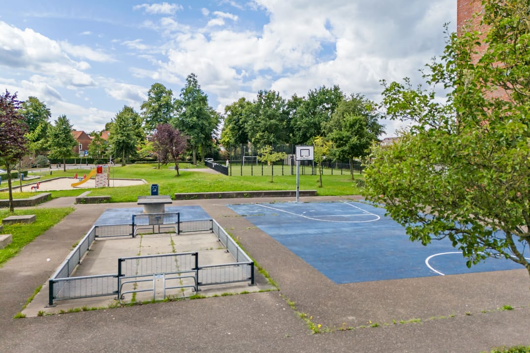 Photo 37 of De Ruijterstraat 46