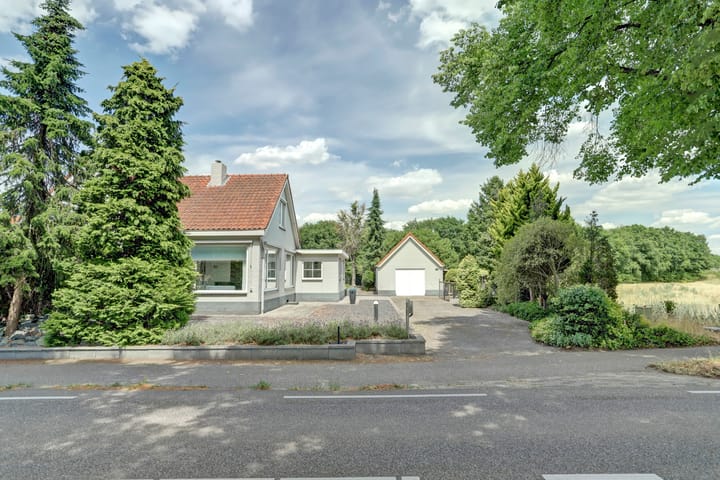 Photo 2 of Oosterweg 209