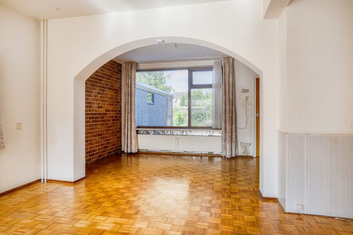 Photo 9 of Schaepmanstraat 12