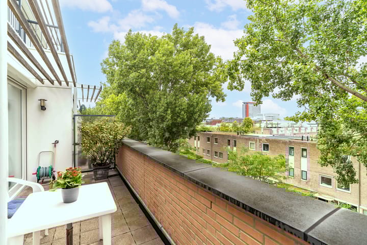 Foto 16 van Machteld van Meterenlaan 71