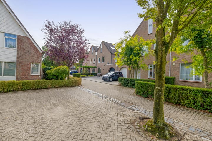 Photo 5 of Reiger 43