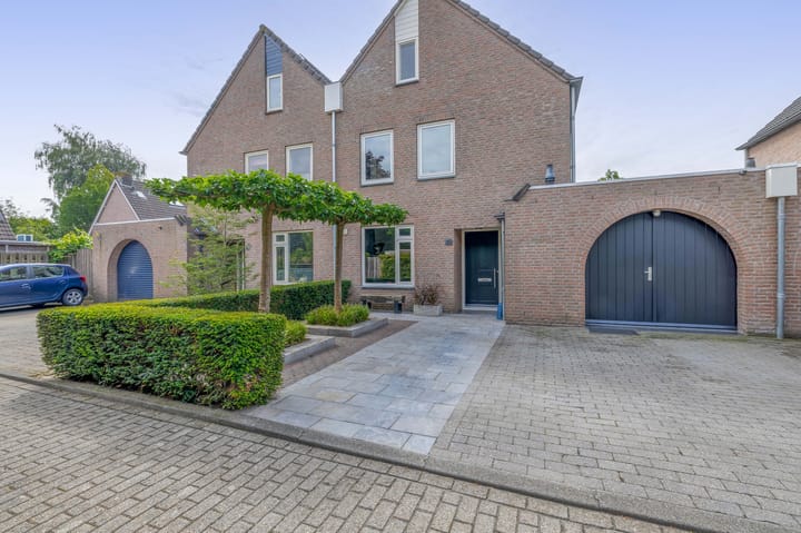 Photo 7 of Reiger 43