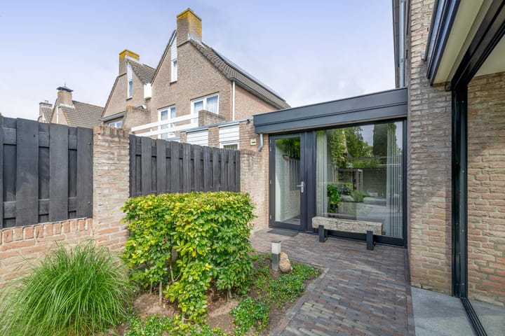 Photo 29 of Reiger 43