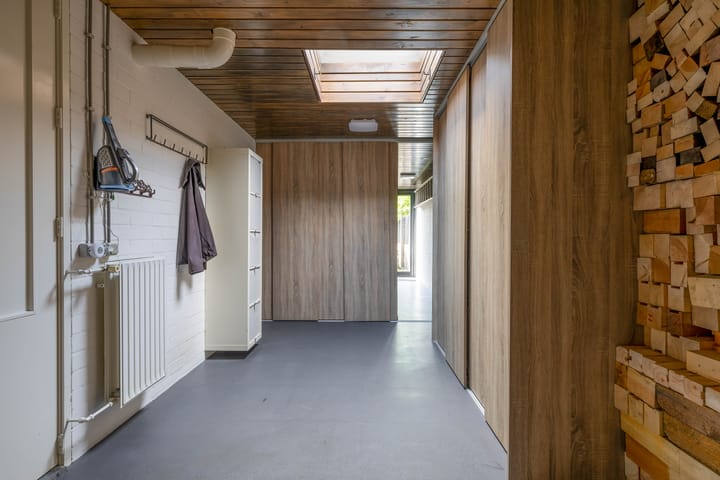 Photo 33 of Reiger 43