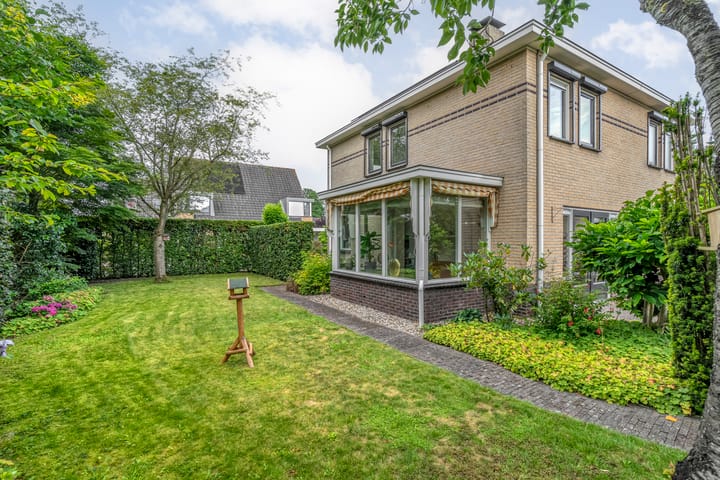 Foto 46 van Hondsroos 21