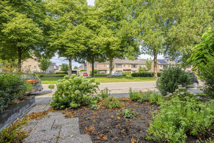 Foto 23 van Irisstraat 35