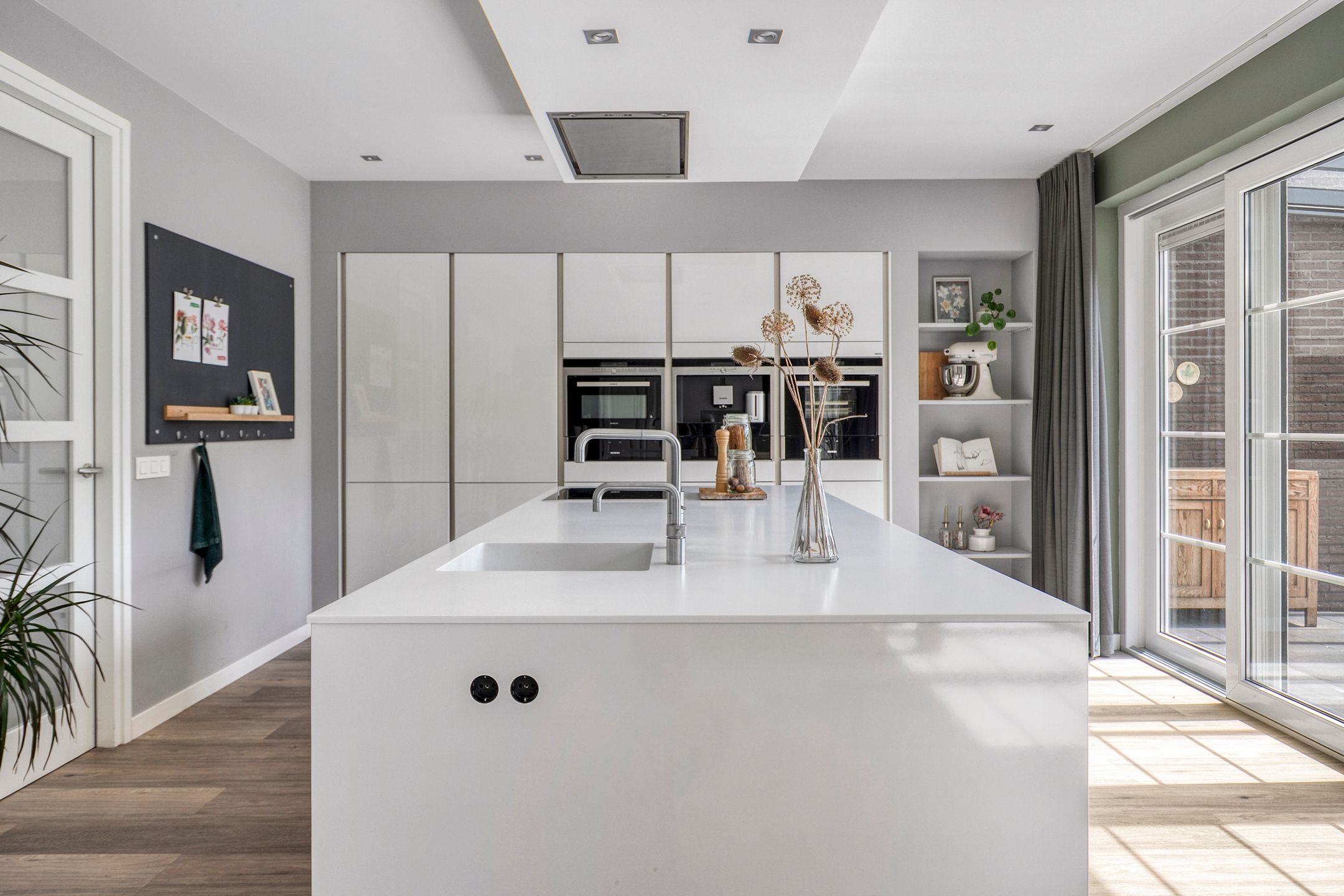 Foto 18 van Uithof 6