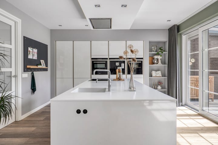 Foto 18 van Uithof 6