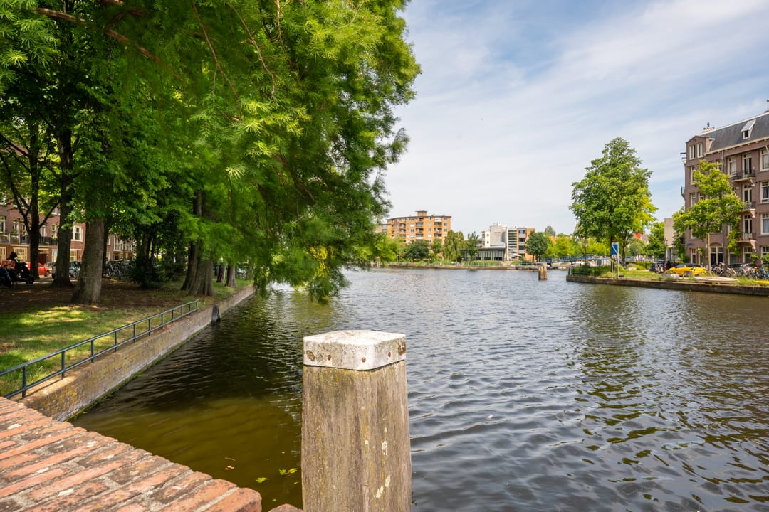 Photo 17 of Van Reigersbergenstraat 57-2