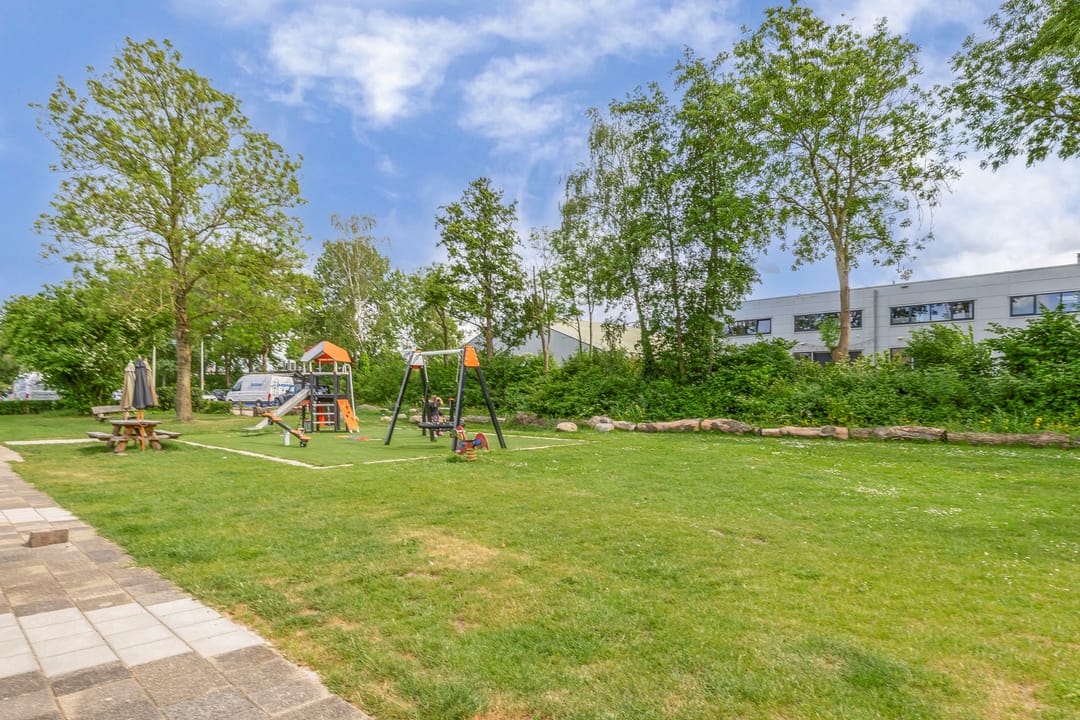 Foto 31 van Burgemeester Trooststraat 91