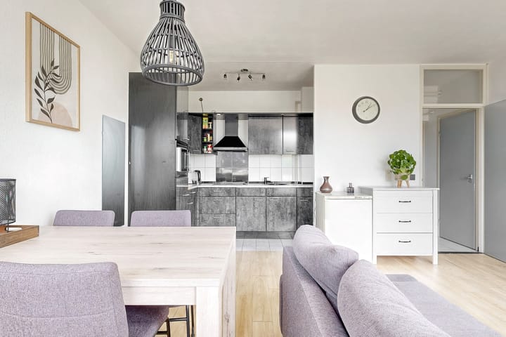 Photo 7 of Narcissenstraat 64