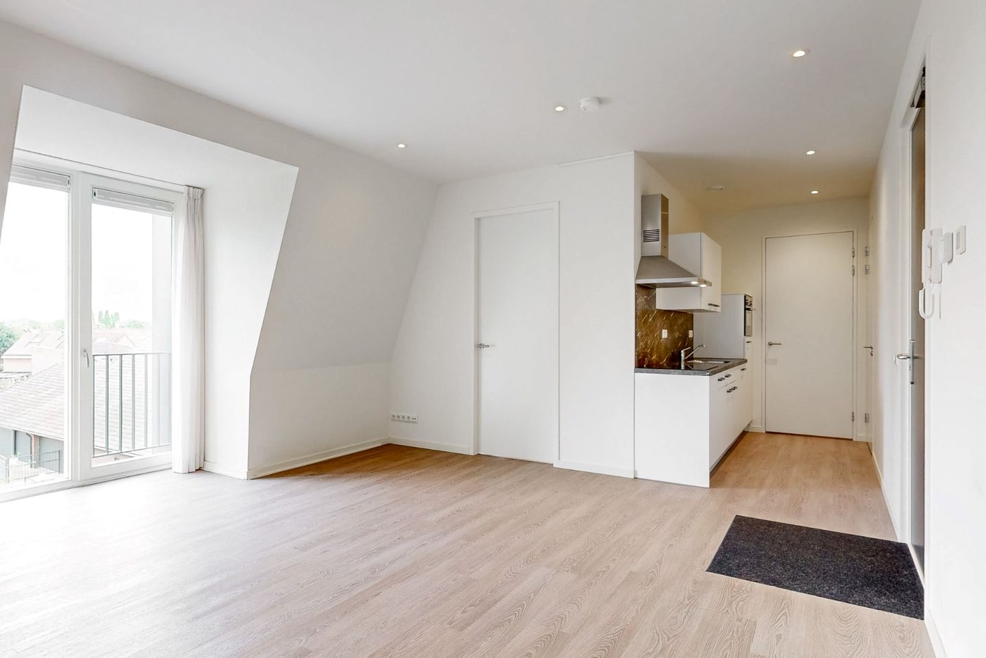 Foto 5 van Julianalaan 15-C4