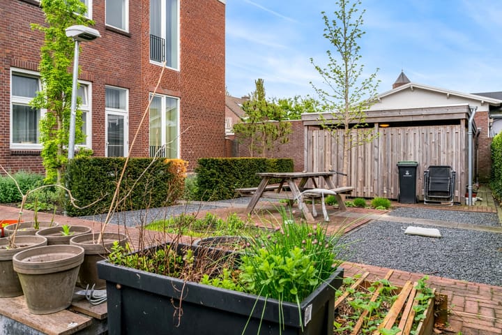 Foto 18 van Julianalaan 15-C4