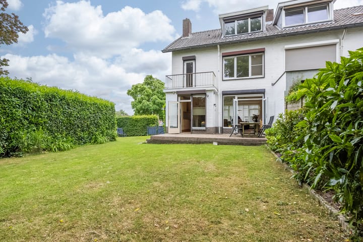 Foto 23 van Petroniusstraat 15