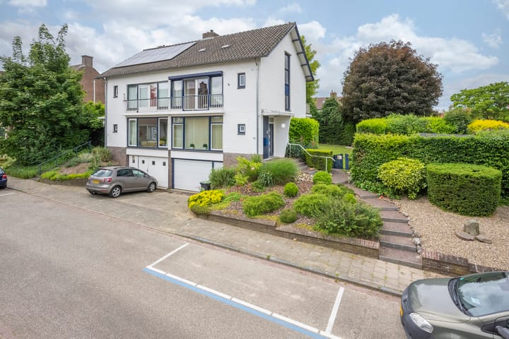 Foto 25 van Petroniusstraat 15