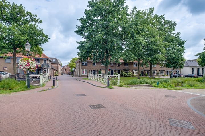 Foto 20 van Burgemeester Leenstraat 14