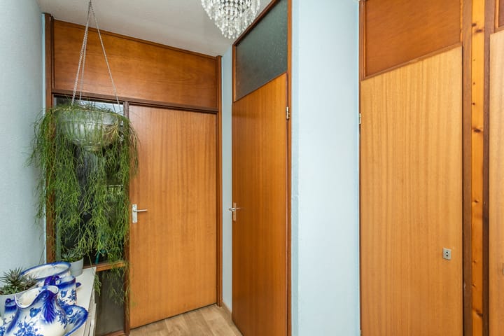 Photo 16 of Op Gen Hoes 34