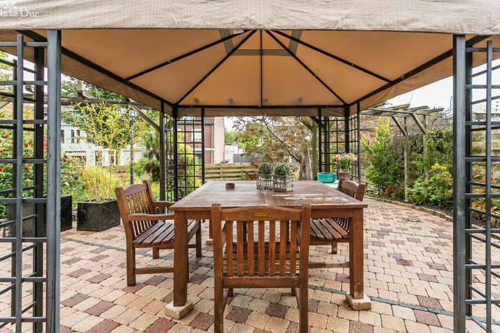 Photo 31 of Op Gen Hoes 34