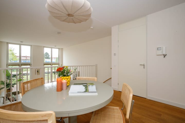 Foto 12 van Johan de Wittstraat 73