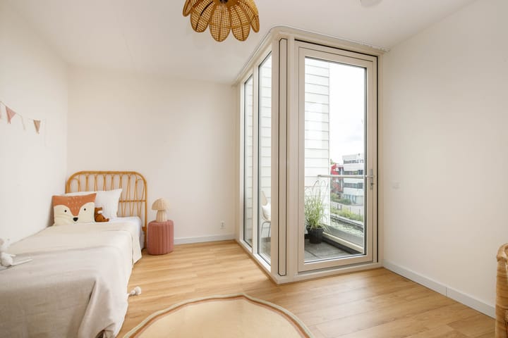 Foto 30 van Johan de Wittstraat 73