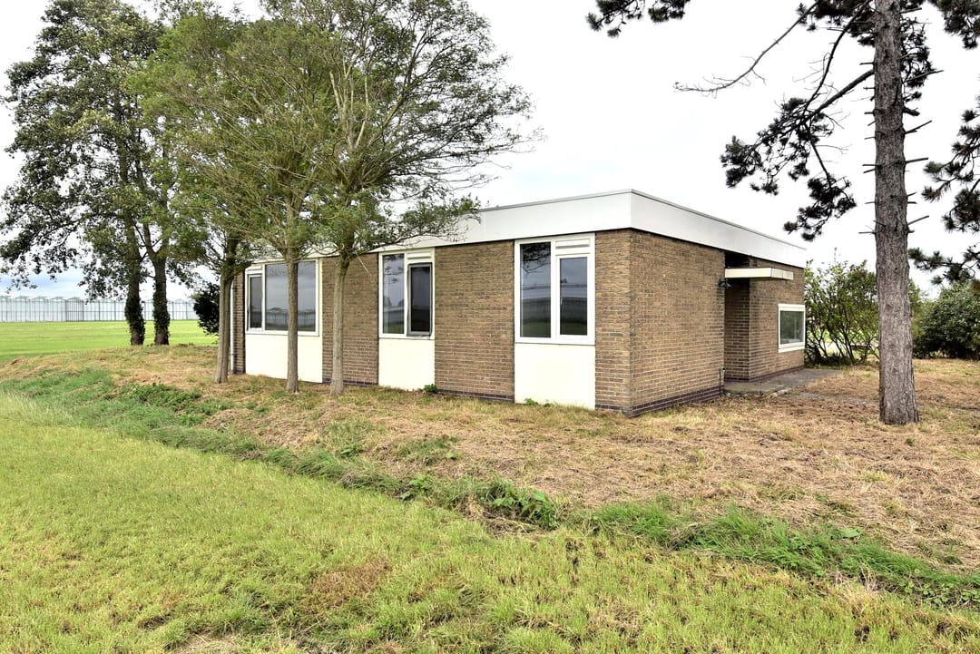 Photo 1 of Molenbroeklaan 5