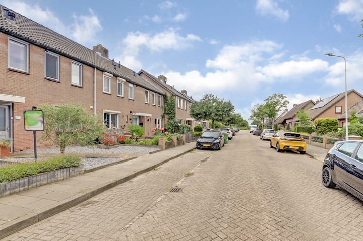 Foto 3 van Leuvenstraat 18