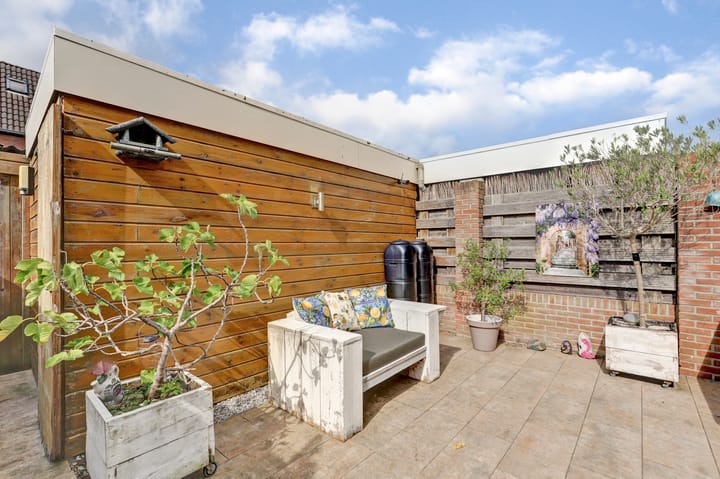 Foto 30 van Leuvenstraat 18