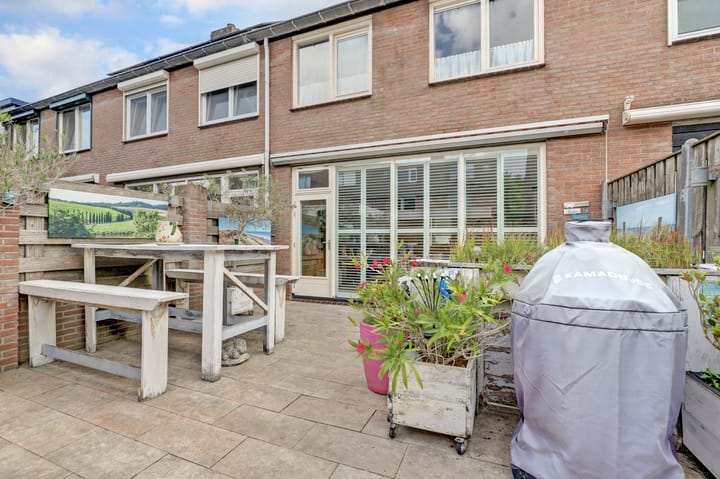 Foto 31 van Leuvenstraat 18