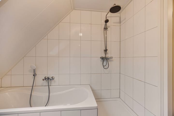 Foto 22 van Visserstraat 26-B