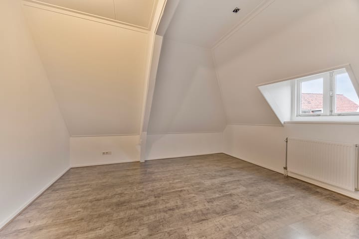 Foto 23 van Visserstraat 26-B