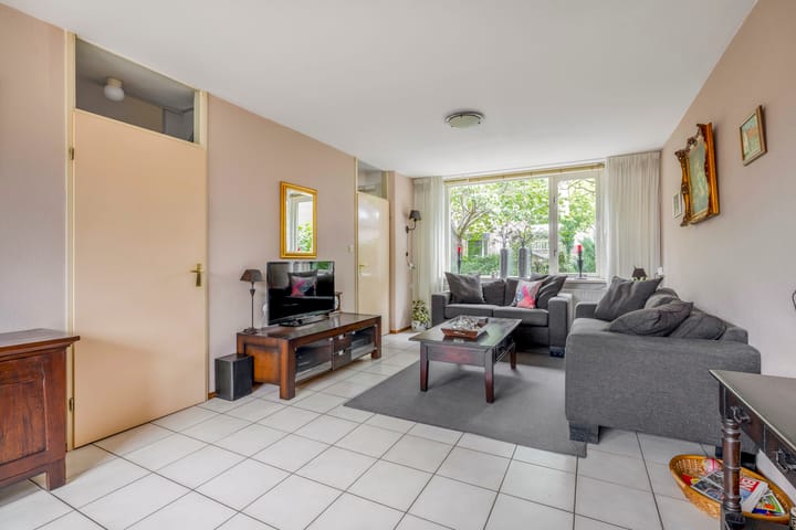 Foto 2 van Fabrieksstraat 12