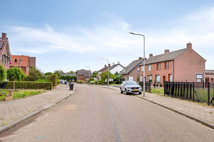 Foto 34 van Dorpstraat 77-A