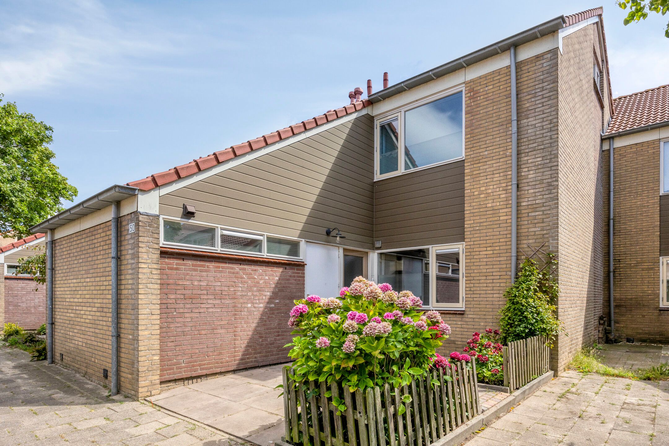 Ireneplaats, 50, Hellevoetsluis, 3223XJ, Zuid-Holland, Nederland 50 